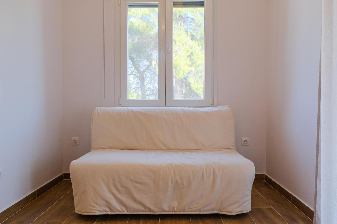Dekalo Seaside Villa, 克里皮吉 外观 照片
